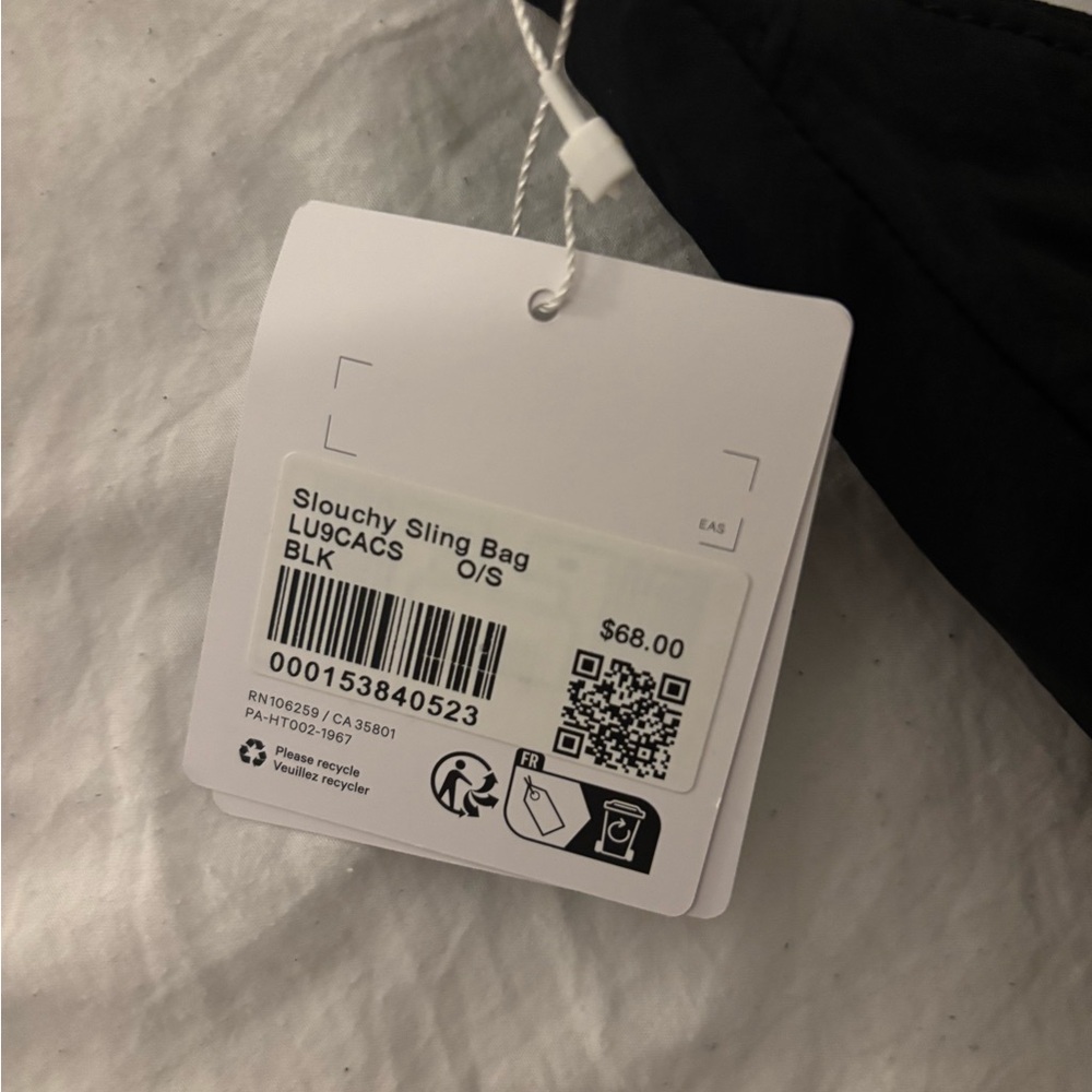 Lululemon Slouchy Sling 6L - Picture 4 of 5